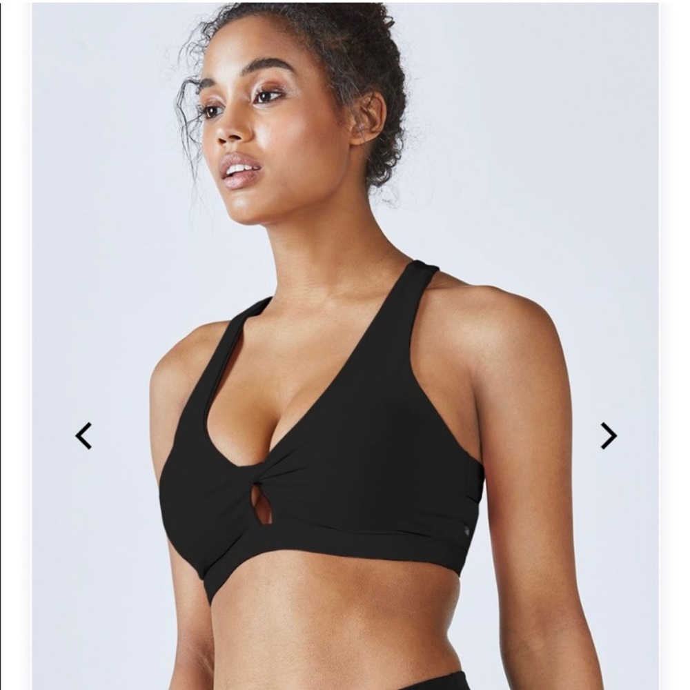 Fabletics Elle II Sports Bra